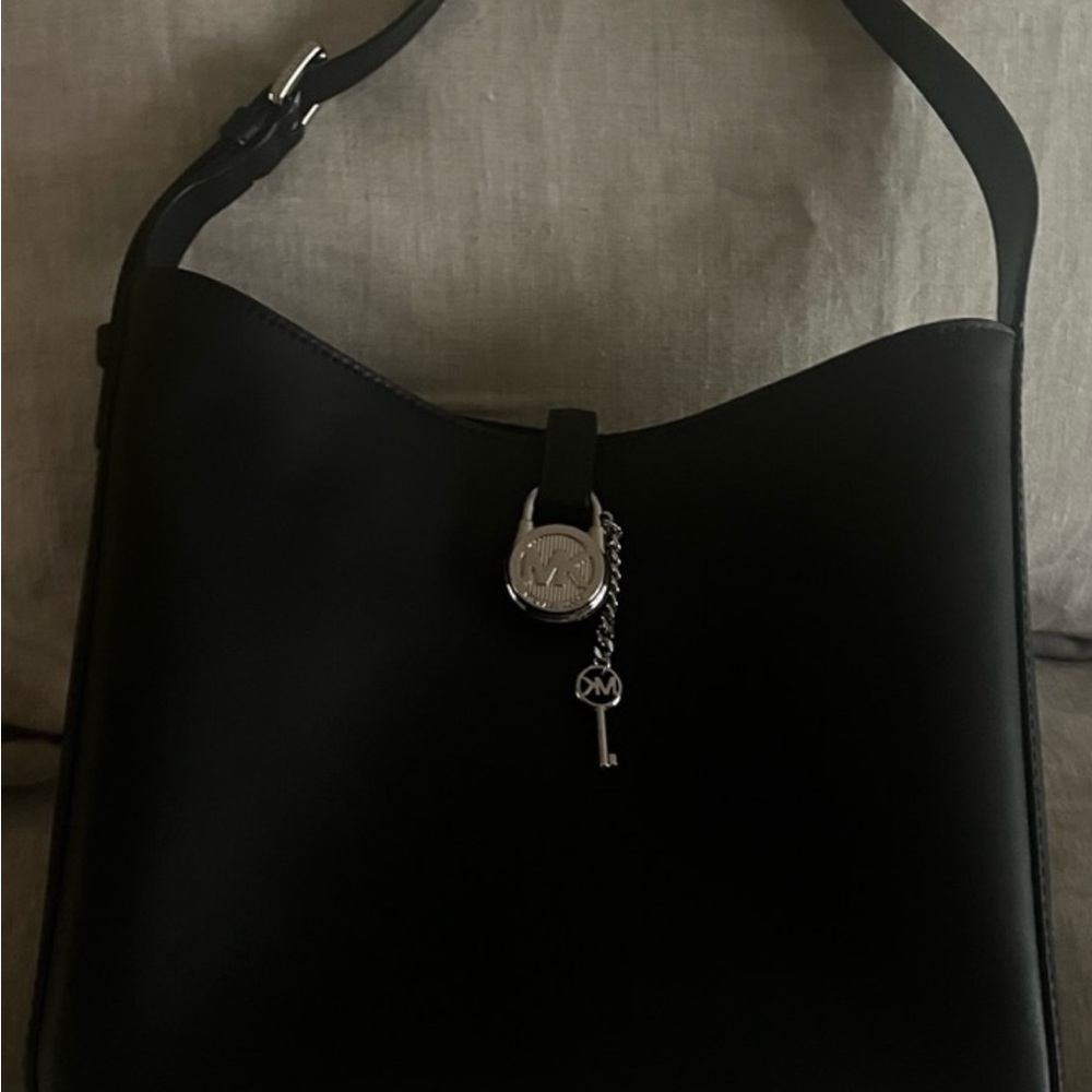 White and Black LYRA Garment